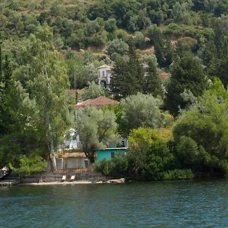 Beach House Lefkada * Yénion