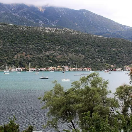 Beach House Lefkada Yénion